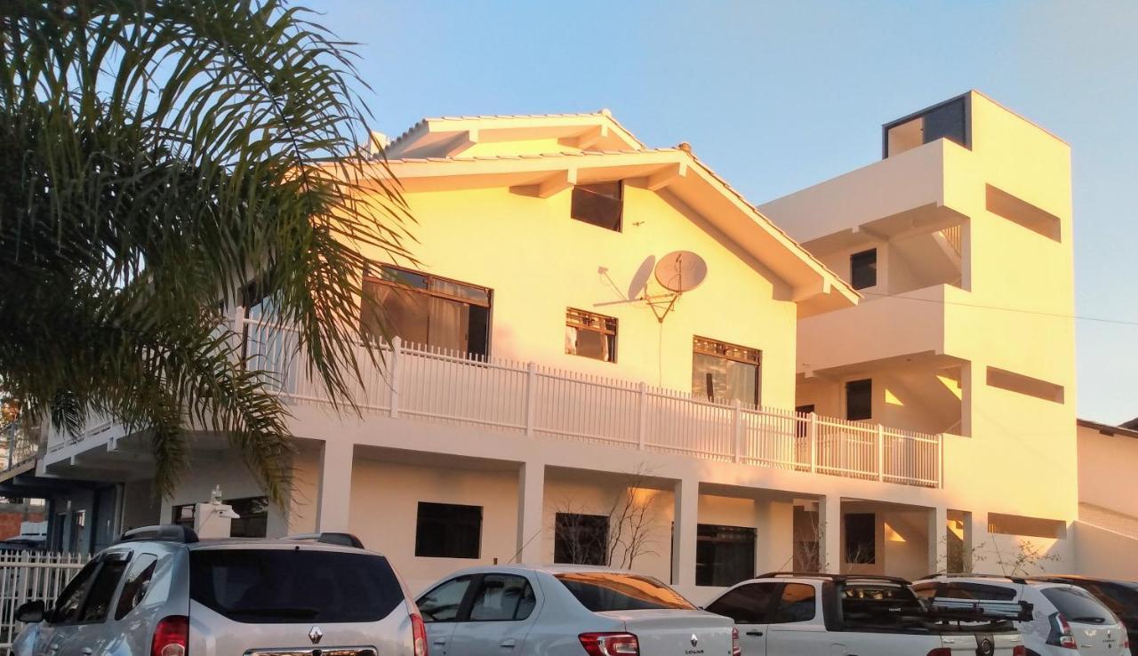 Apartamentos Praia Do Sonho Palhoça Buitenkant foto
