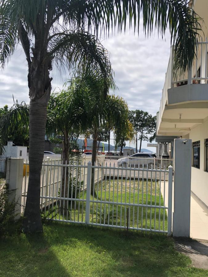 Apartamentos Praia Do Sonho Palhoça Buitenkant foto